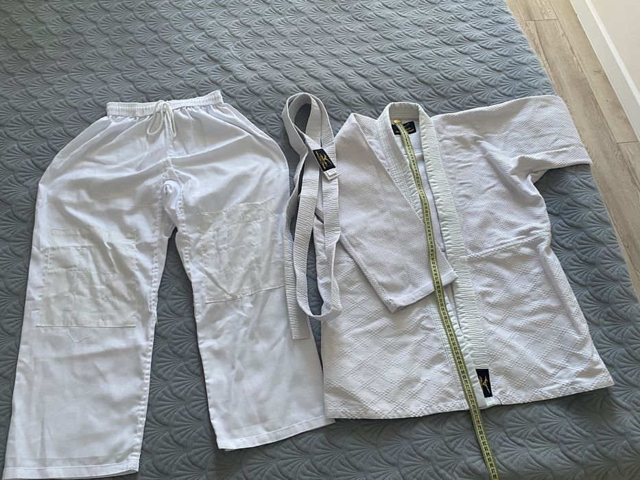 Продам кимоно для дэюдо 5000т