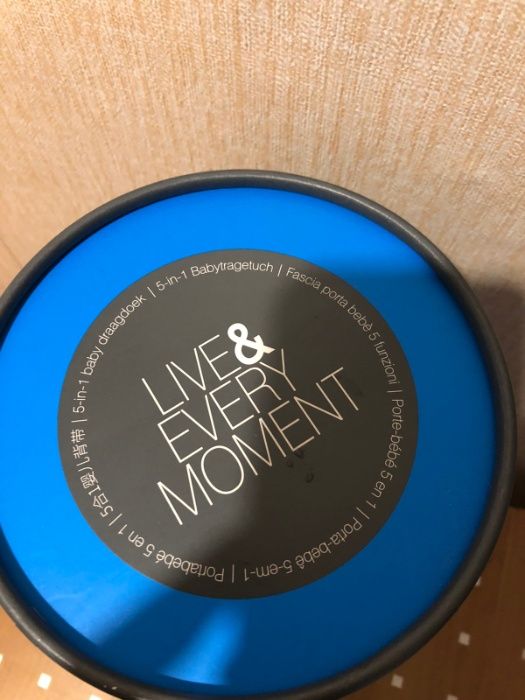 Кенгуру за носене на малко бебе