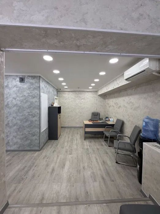 Сдается в аренду офис на Ц-4 (AX)