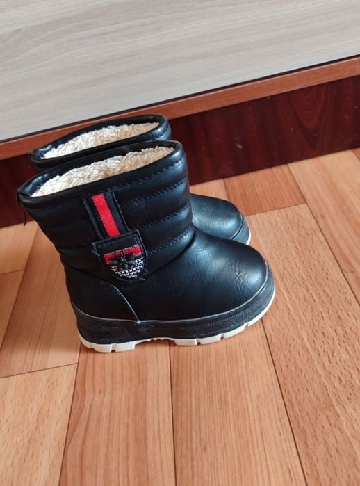 Детский сапоги для мальчик