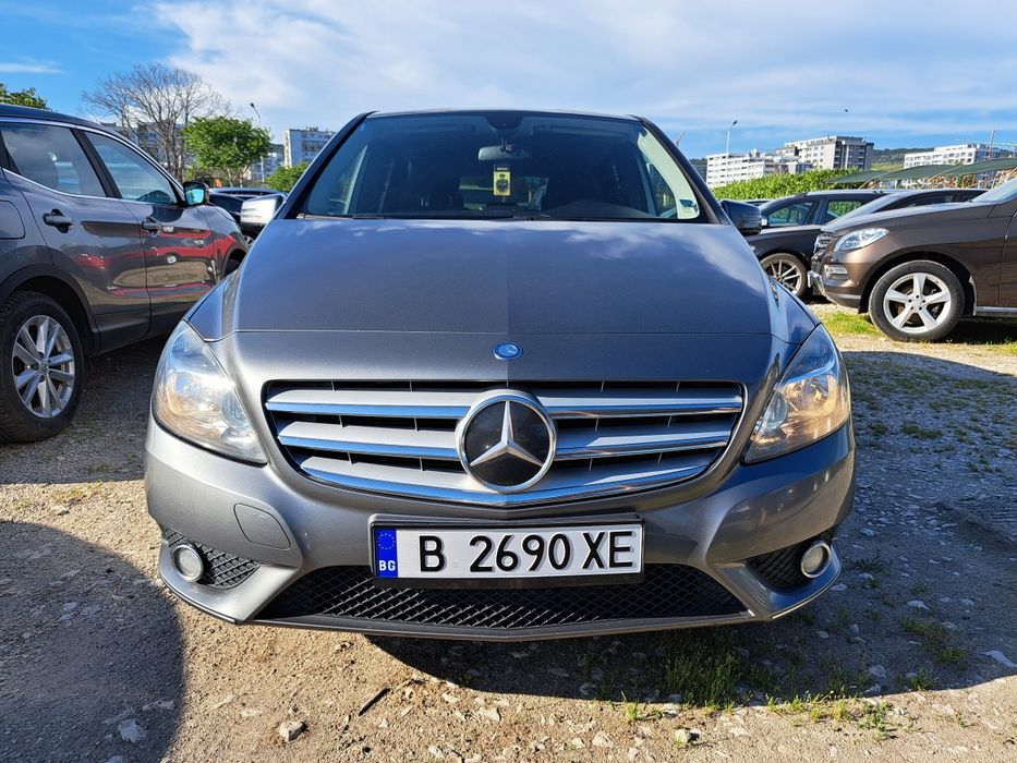 Мерцедес B180 651