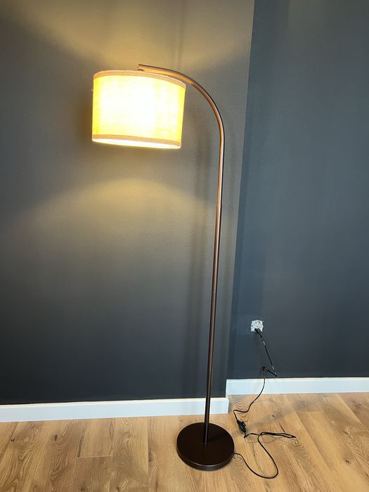 EDISHINE Lampă de Podea Arc 161cm Abajur din In Bej Reglabil cu Bec LED E27 – Maro