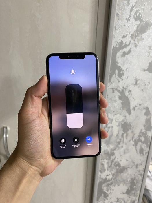 iPhone X sotiladi 256 tali