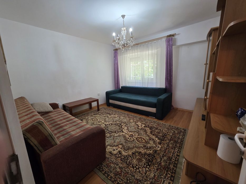 P.F. Vand apartament cu o cameră