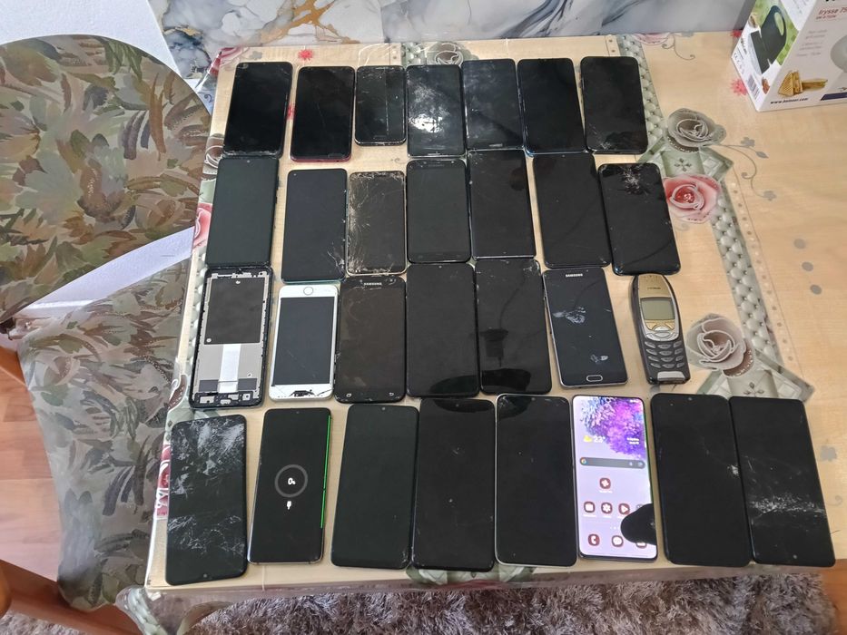 Telefoane de piese