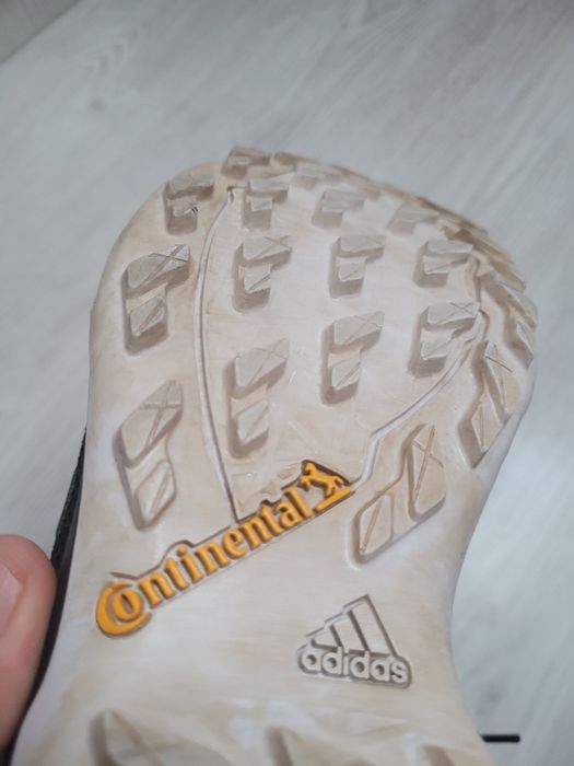 Adidas Terrex Continental