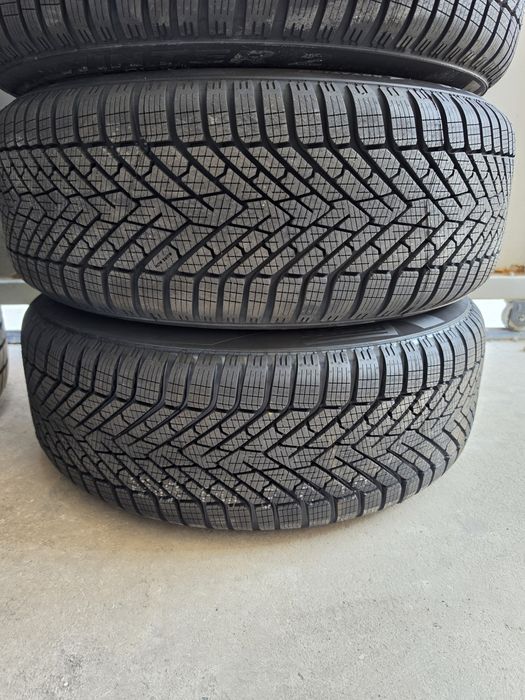 4 Броя НОВИ Гуми 225/55/18 Pirelli 25dot