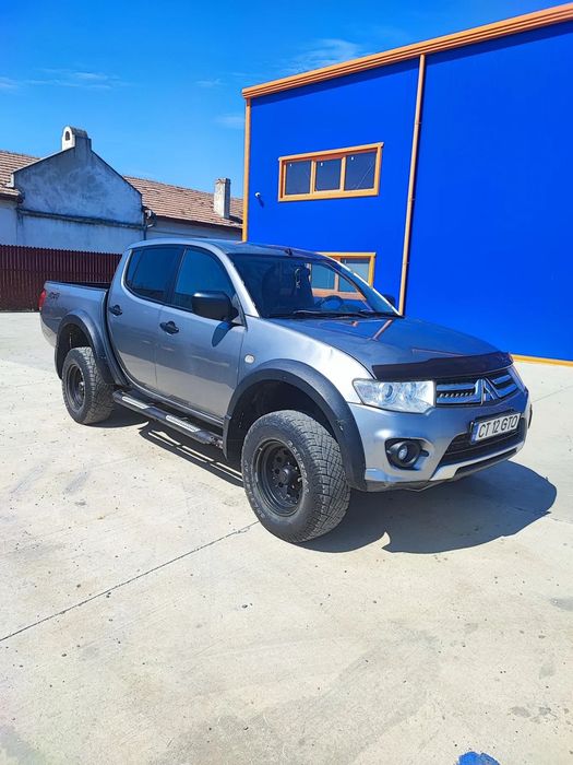 Mitsubishi L200 Mitsubishi L200 2014