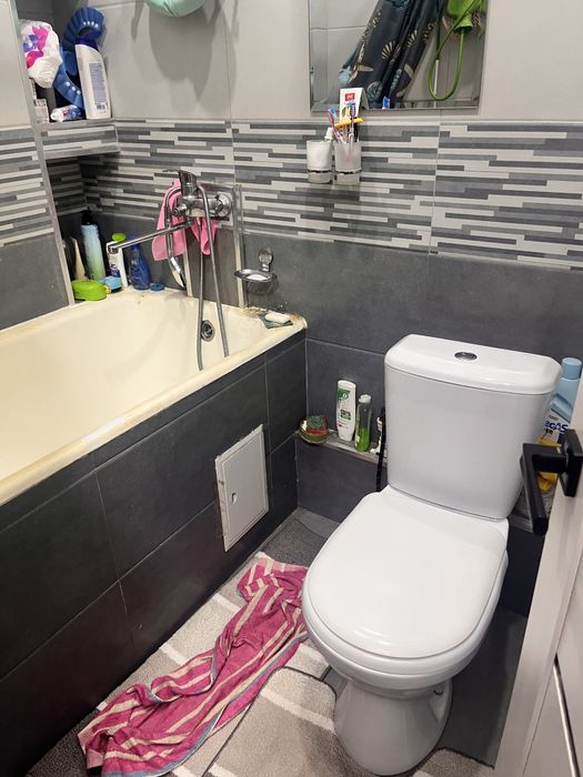 М-в Оханграбо, Панельный, базарчик 1/5/9, 43м2, ор-р Гумбаз, Куйлюк.