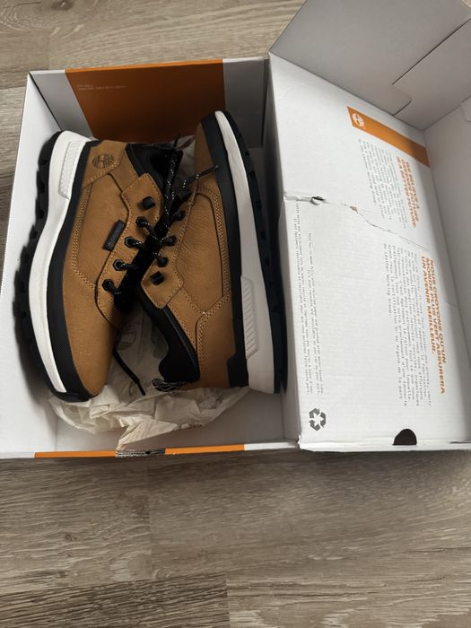 Чисто нови Timberland