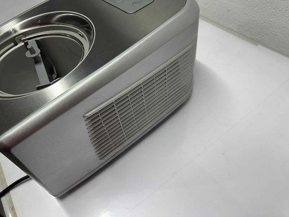 Машина за сладолед - Cuisinart 150 W