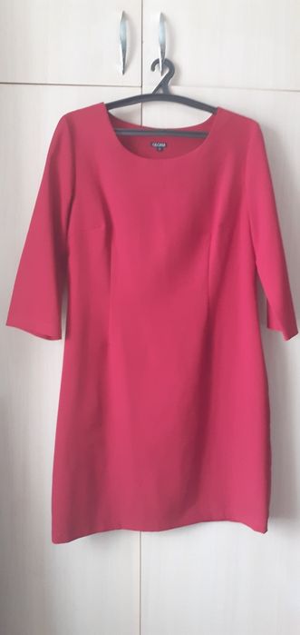 Платье темнокрасное, 48-50 р-р