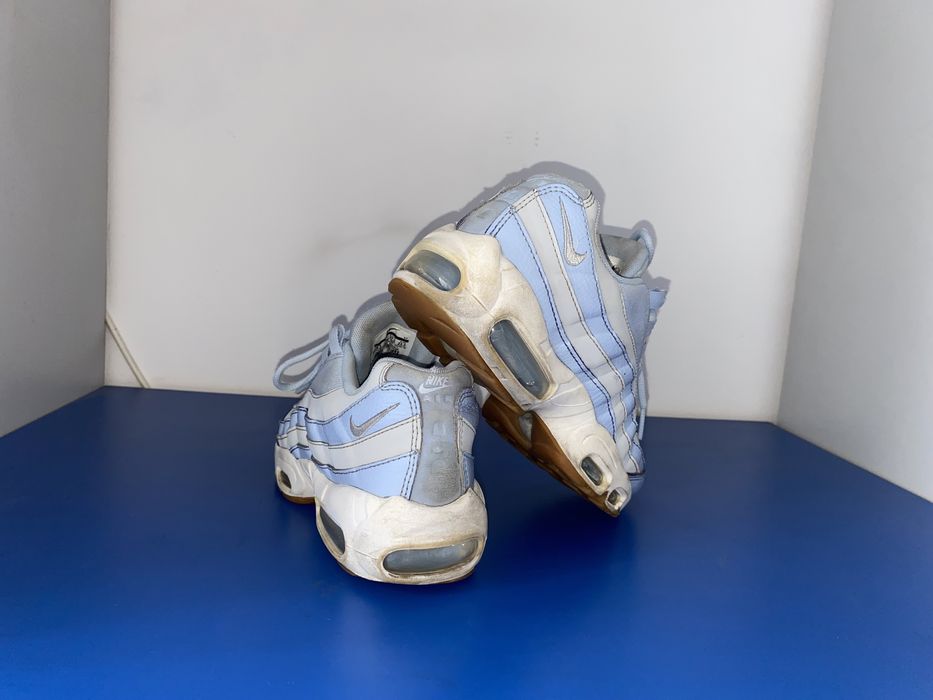Nike 95 Light Blue