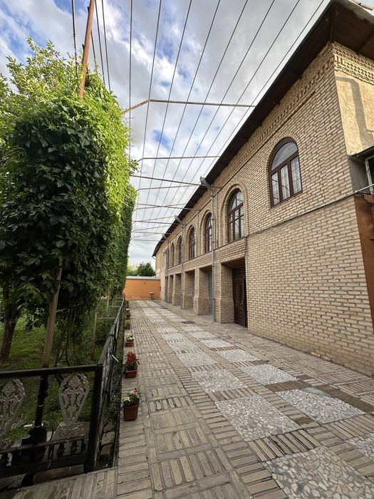 Яшнабод Тузель Уй сотилади Срочно!!!