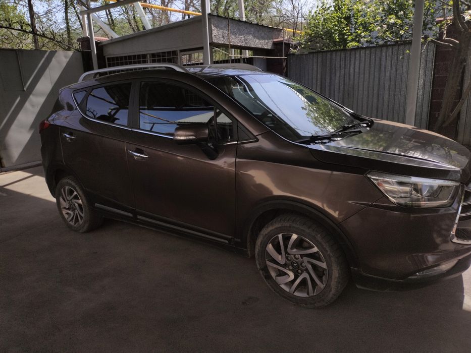 Срочно продам машину JAK S3