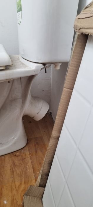 Продам унитаз б/у