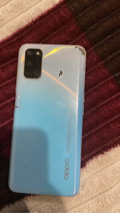 Oppo A72 телефон