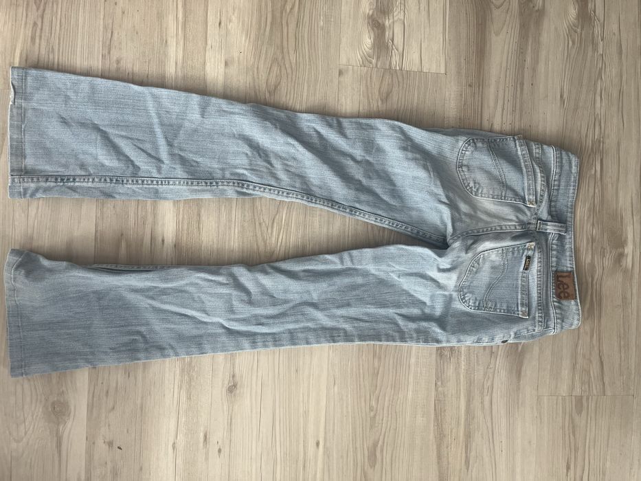 Женски дънки Lee(запазени)