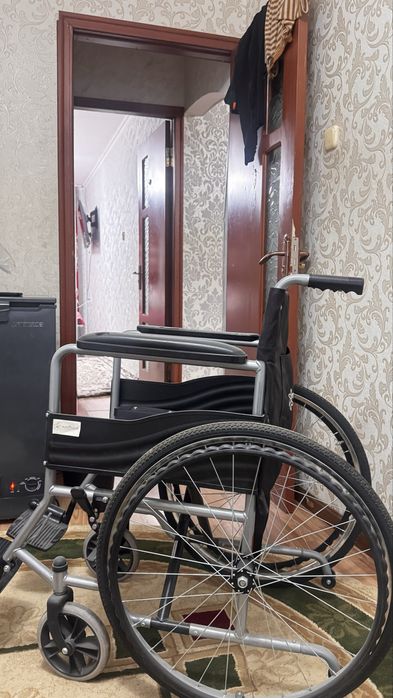 коляска инвалидный
