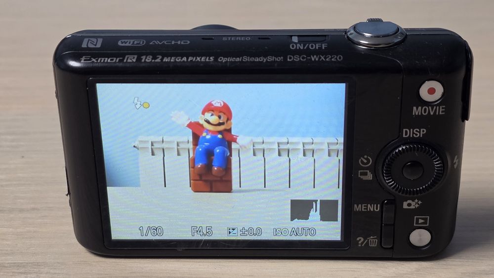 Sony Cyber-shot DSC-WX220 – 18.2 MP