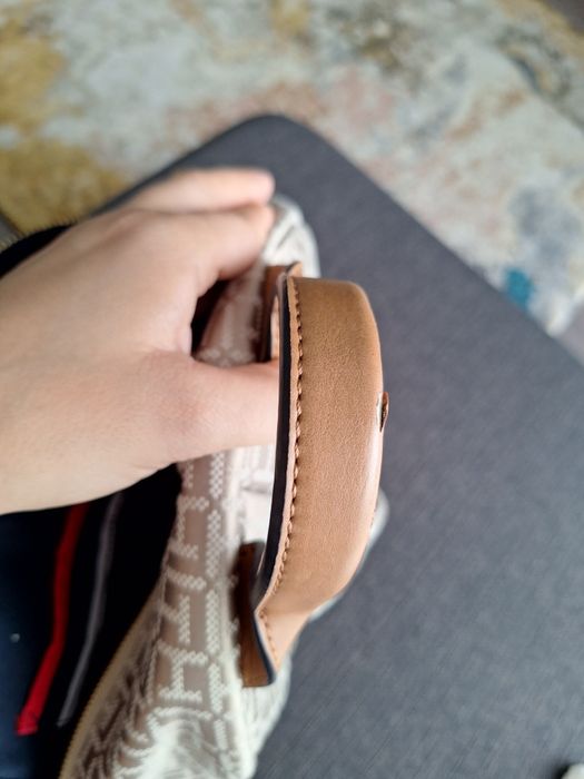 Rucsac femei Tommy Hilfinger maro/auriu