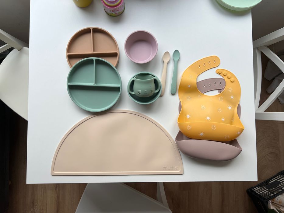 Прибори за хранене Mushie