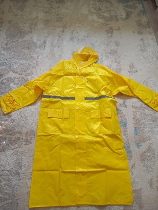 Продается Спецодежда новая