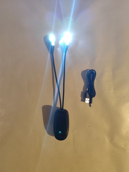 Преносима гъвкава LED  лампа/лампички за четене на батерии/USB