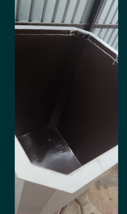 Продам контейнер для мусора. Новый