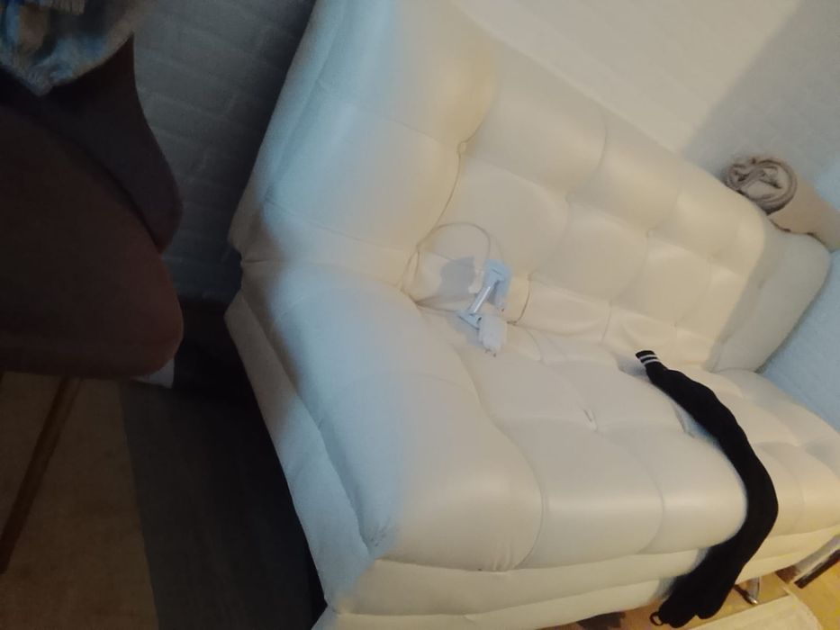 Продам  Диван Рауда