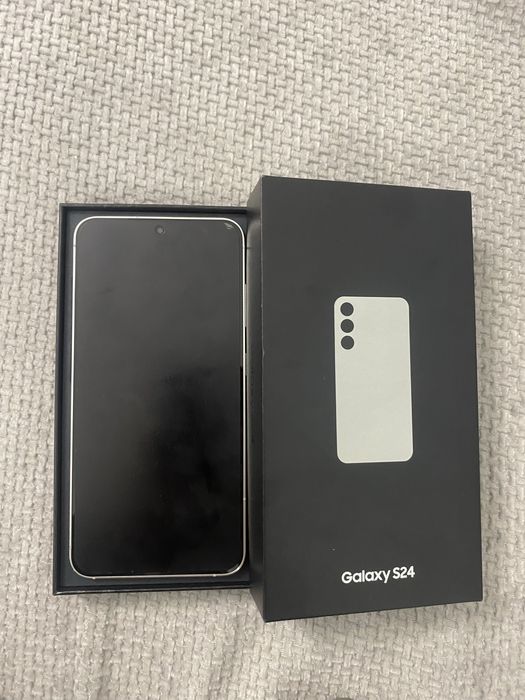 Самсунг с24 256гб срочно