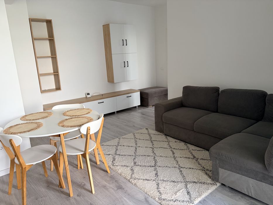 Persoana fizica Apartament 2 camere Visoianu +loc de parcare