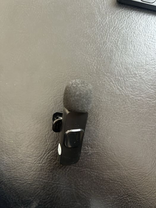 Петличка для iPhone