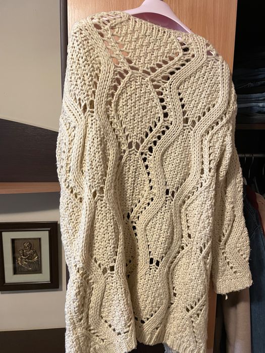 Pulover/ cardigan croșetat pe bej/ crem Madelia