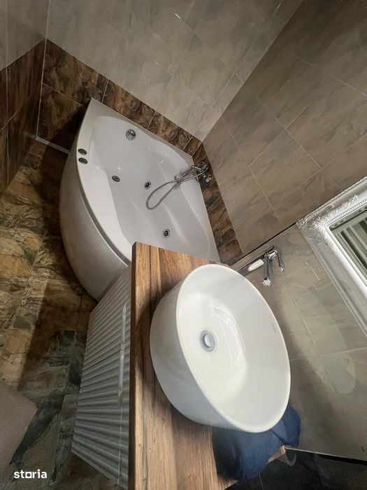 OFERTA DE INCHIRIAT 3 Camere str. Nae Leonard pret 500 euro