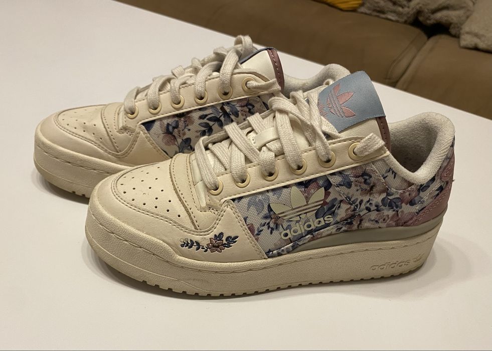 Adidas Forum Bold