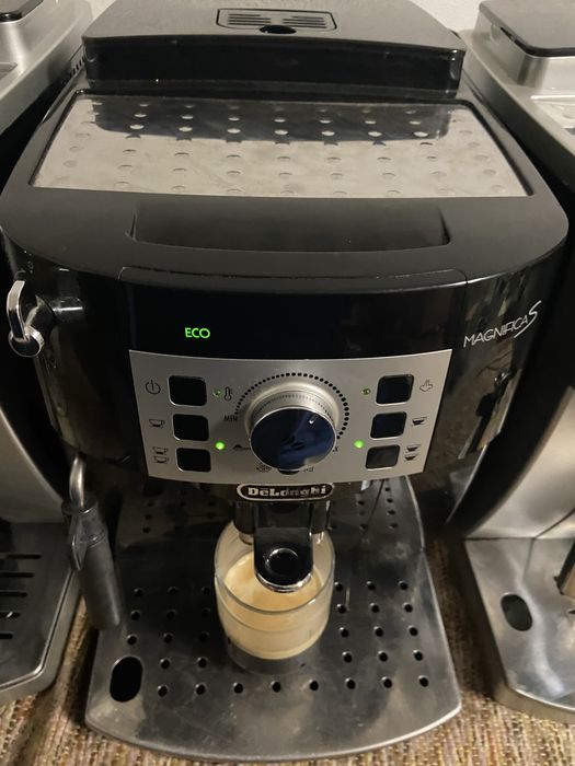 Espresor cafea Delonghi magnifica S