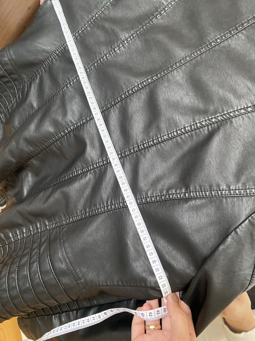 Дамско кожено яке