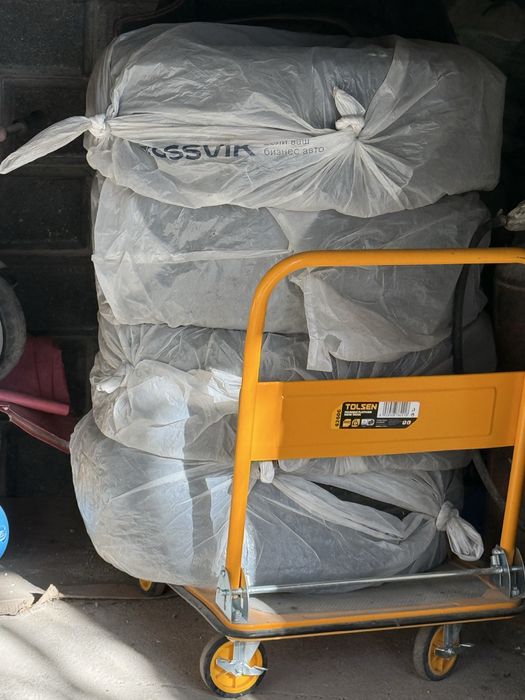 265/40R22 лето Pirelli