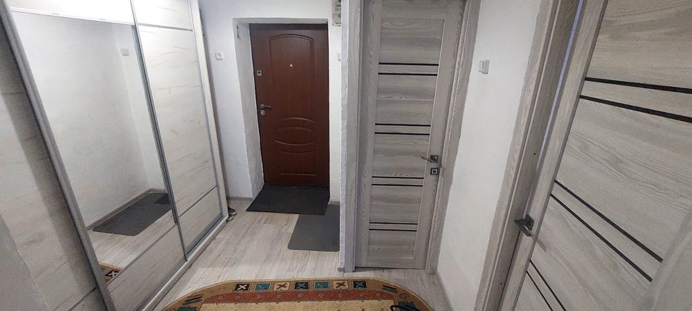 продам квартиру срочно