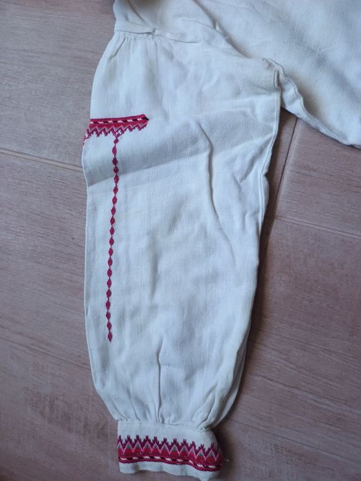 2бр. Детска Риза Народна Носия