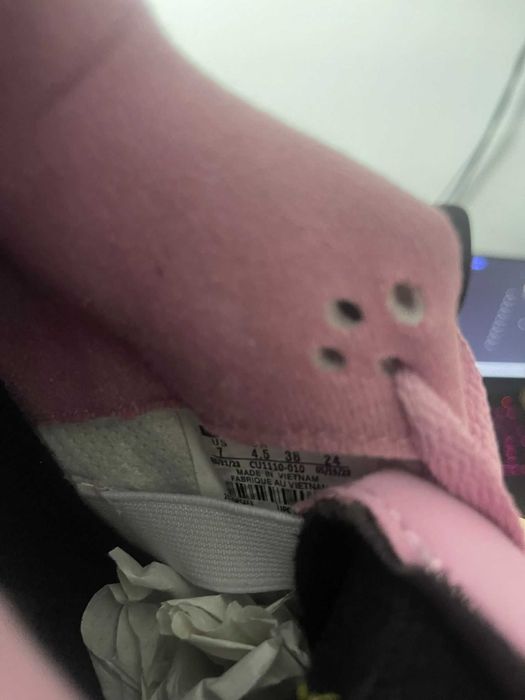 Jordan 4 Retro Orchid marimea 38