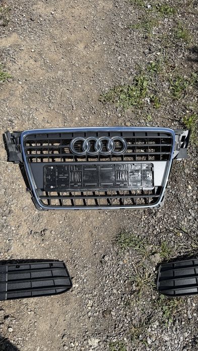 Grila bara fata + proiectoare Audi A4B8 (nfl)