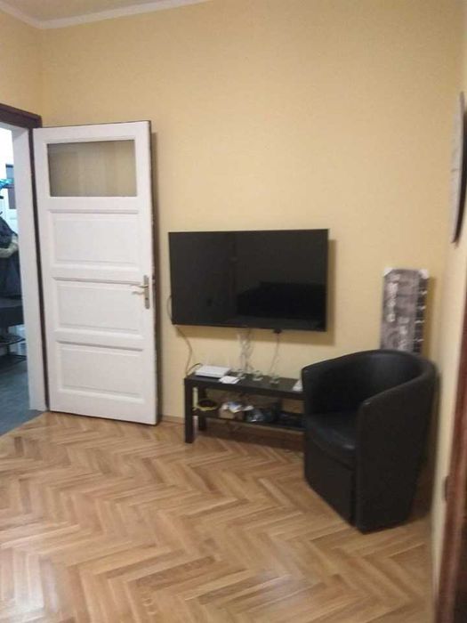 Дава се под наем Двустаен апартамент в София, Хиподрума - 75 кв.м за 797.64 € - Снимка #4