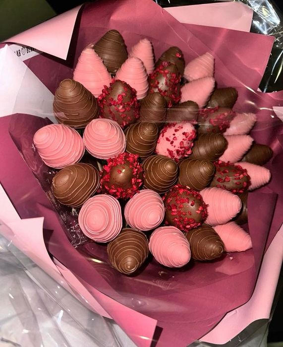 Продаю клубники в шоколаде