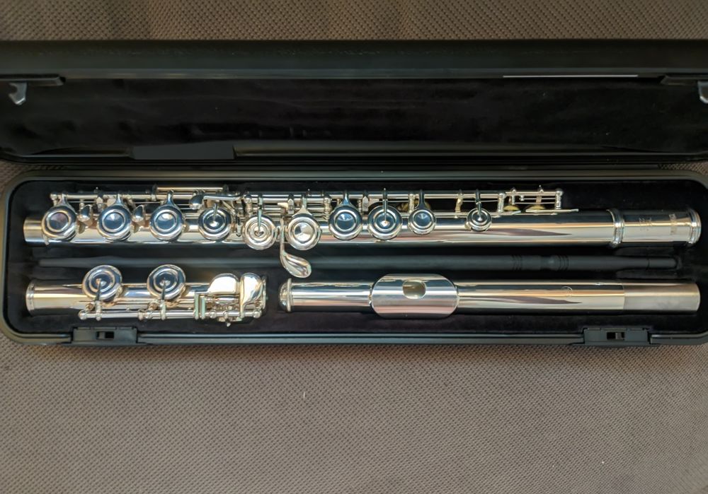 Yamaha YFL-212 флейта