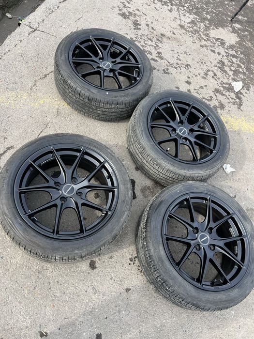 Saka 17 vossen black