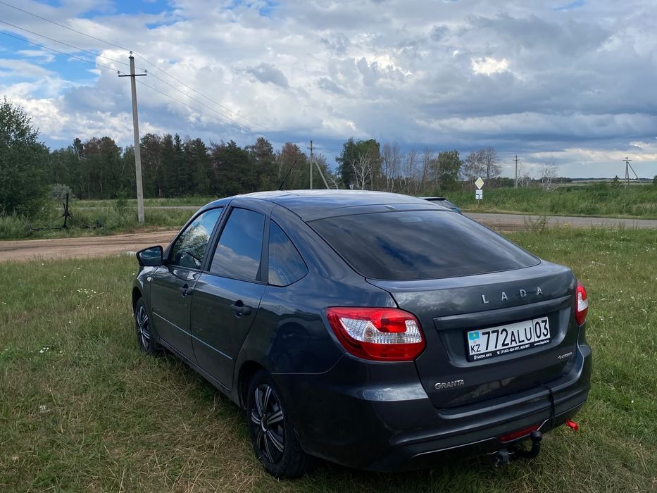 Лада Гранта Фл 2019