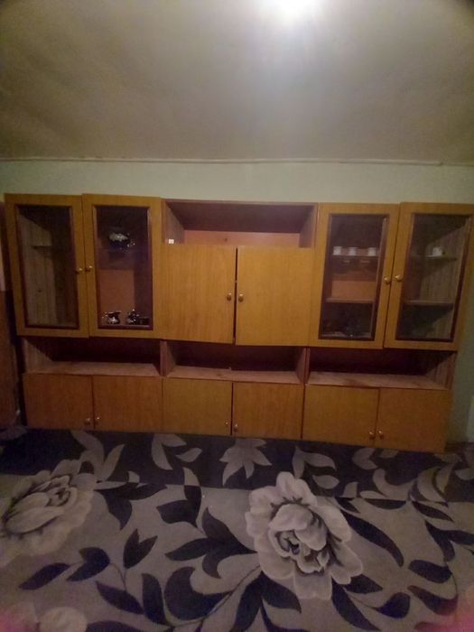 Мебель срочно продаю