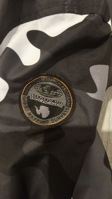 Яке napapijri ново